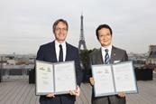 Stéphane Baudry (L), Walden Group and Hiroki Harada, Yusen Logistics Group