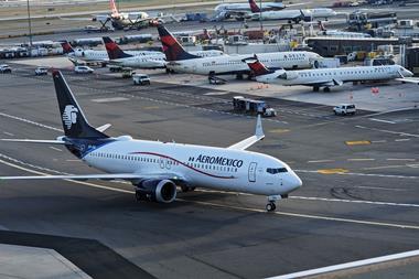 AeroMexico and Delta aircraft