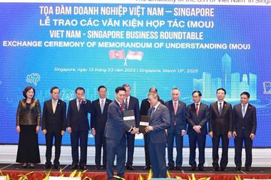 SATS and Vietnam Airways signing ceremony