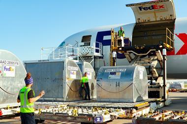 FedEx Boeing 767 being unloaded