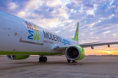 Modern Logistics 737-800BCF photo 2 Photo Modern Logistics