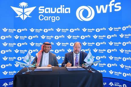 Loay Mashabi, CEO and MD, Saudia Cargo (left) and John Batten, chief executive, Gateway Services, EMEAA, WFS