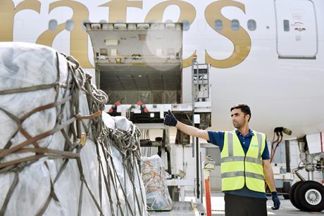 dnata cargo. handling