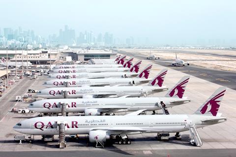 Qatar-aircraft-at-Doha-1000px