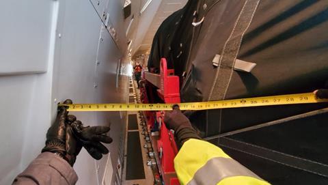 GE9X trial loading into B747