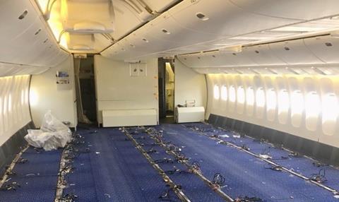 EL AL 777-200 Seats removal