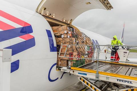 LATAM_Cargo_first_flight_BRU-18