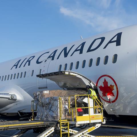 Cargo on B787 Dreamliner