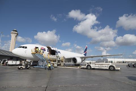 LATAM Cargo B767