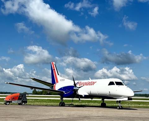 Purolator Photo Castle Aviation
