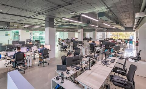 F3mOYLRQ Ascent office resized