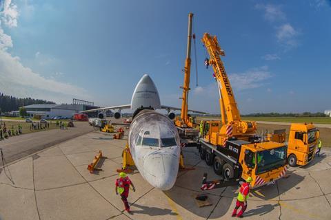 csm Volga Dnepr An124 100 unloading hijacked B737 3 91967398ad