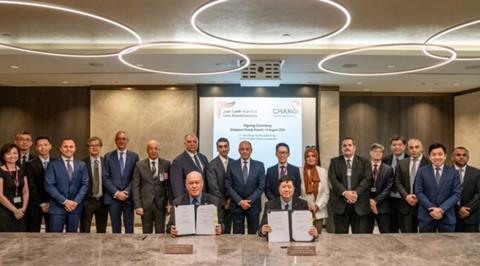 Signing of agreement between Cairo Airport Company chairman and CEO Magdy Ishak Azzer, and CAI CEO Eugene Gan. Photo: Changi Airport Group