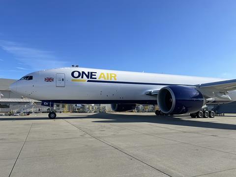 Air One/One Air 777