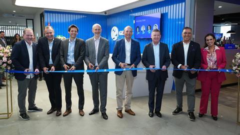 GEODIS ribbon-cutting