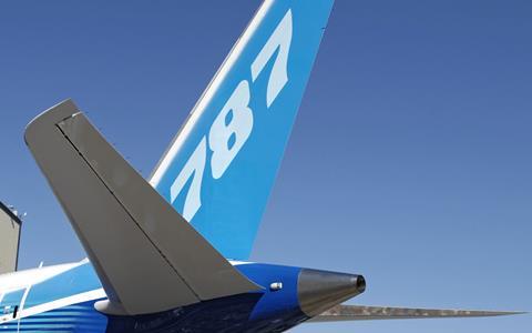 Boeing 787