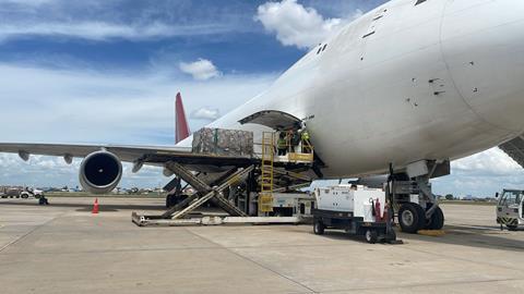 Boeing 747 being loaded in Bangkok