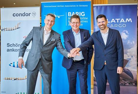 Thilo Schäfer (left), Jorge Carretero (right) and Michael Hoppe