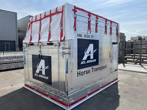 ACL Airshop horse box